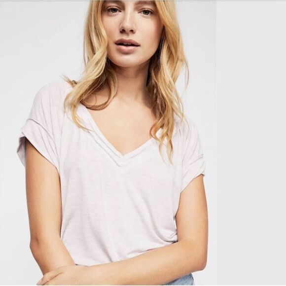 We the Free Voyage V-Neck Hi-Low Tee - Picture 2 of 14